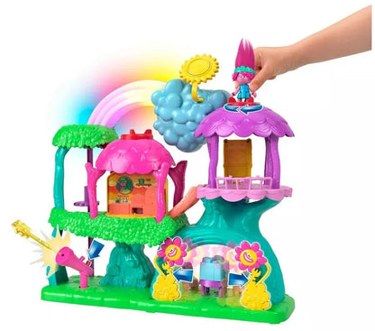 Imaginext Trolls Rainbow Treehouse Playset with Lights, Sounds & Poppy Figure